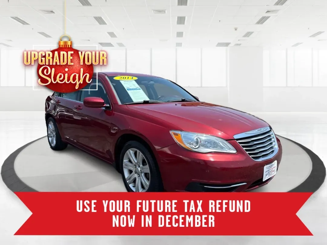 2014 Chrysler 200 Touring's photo