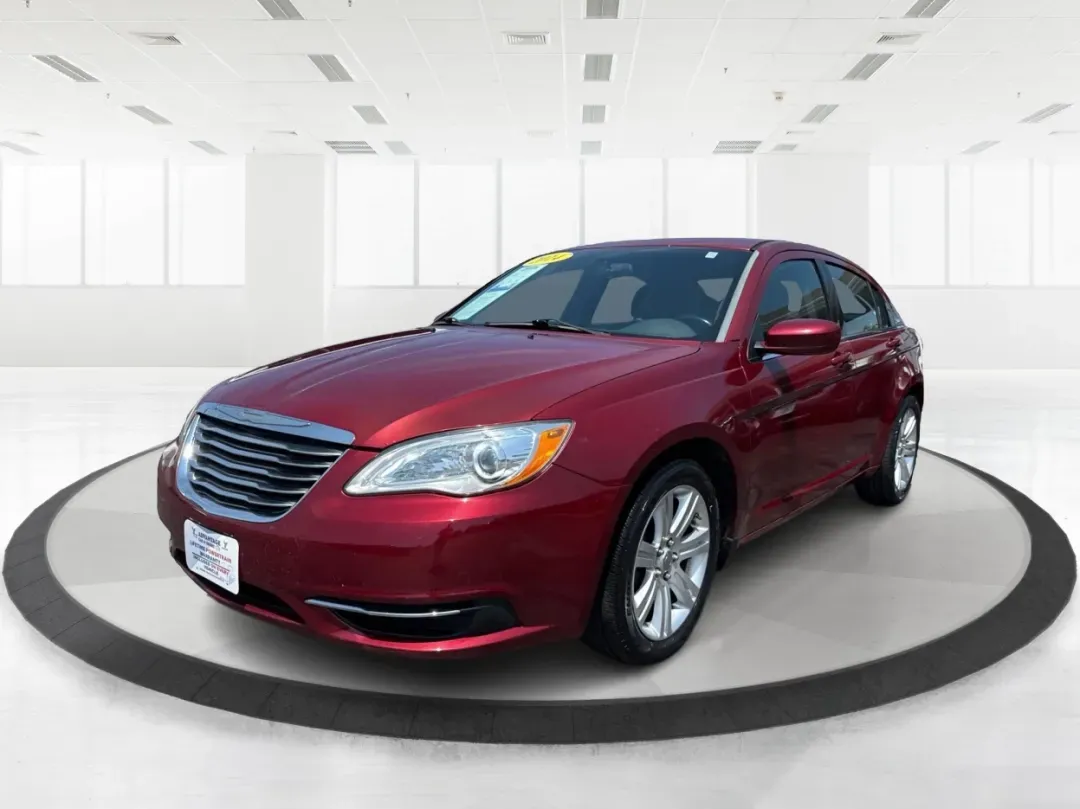 2014 Chrysler 200 Touring (1C3CCBBB6EN) with an Other engine, located at 1230 East Main St, Xenia, OH, 45385, (937) 908-9800, 39.688026, -83.910172 - **Discover Freedom and Comfort with this 2014 Chrysler 200 Touring at Advantage Car and Credit!**<br /> <br /> Are you ready to elevate your driving experience? Whether you're a busy professional looking for a reliable daily commuter or a growing family in need of a safe and stylish sedan, the 2014 - Photo#8