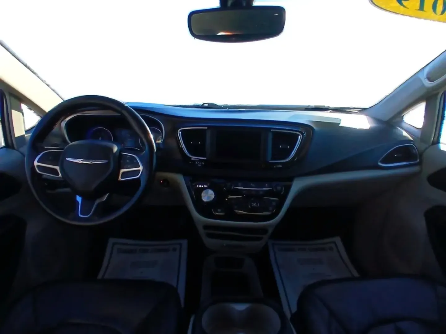 2019 Chrysler Pacifica Touring-L (2C4RC1BG5KR) with an 3.6L V6 DOHC 24V engine, 9-Speed Automatic transmission, located at 8750 N County Rd 25A, Piqua, OH, 45356, (937) 908-9800, 40.164391, -84.232513 - **Experience Family Adventures with the 2019 Chrysler Pacifica Touring-L from Advantage Car and Credit!**<br /> <br /> Are you searching for the perfect vehicle to accommodate your family's growing needs? Look no further! The 2019 Chrysler Pacifica Touring-L is designed with families in mind, offeri - Photo#21