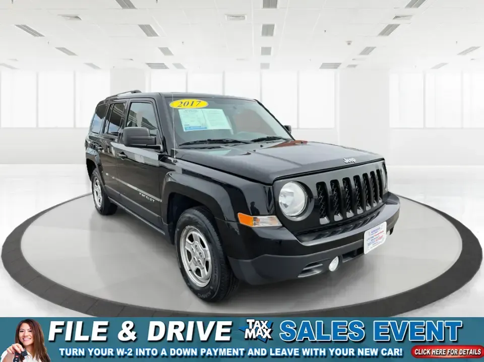 2017 Jeep Patriot Sport FWD (1C4NJPBAXHD) with an 2.4L I-4 DOHC engine, Automatic transmission, located at 1184 Kauffman Ave, Fairborn, OH, 45324, (937) 908-9800, 39.807072, -84.030914 - **Unlock Adventure with the 2017 Jeep Patriot Sport FWD at Advantage Car and Credit!**<br /> <br /> Are you ready to elevate your outdoor adventures or simply need a reliable vehicle for your daily commute? Look no further than the incredible 2017 Jeep Patriot Sport FWD, available now at Advantage C - Photo#0