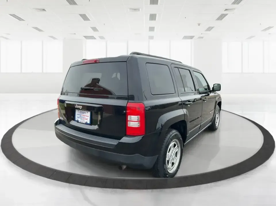 2017 Jeep Patriot Sport FWD (1C4NJPBAXHD) with an 2.4L I-4 DOHC engine, Automatic transmission, located at 1184 Kauffman Ave, Fairborn, OH, 45324, (937) 908-9800, 39.807072, -84.030914 - **Unlock Adventure with the 2017 Jeep Patriot Sport FWD at Advantage Car and Credit!**<br /> <br /> Are you ready to elevate your outdoor adventures or simply need a reliable vehicle for your daily commute? Look no further than the incredible 2017 Jeep Patriot Sport FWD, available now at Advantage C - Photo#2