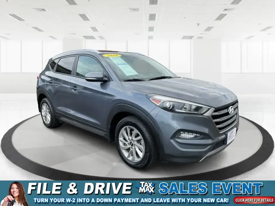 2016 Hyundai Tucson Eco (KM8J3CA24GU) with an 1.6L I-4 gasoline direct injection engine, 7A transmission, located at 401 Woodman Dr, Riverside, OH, 45431, (937) 908-9800, 39.760899, -84.123421 - **Adventure Awaits: 2016 Hyundai Tucson Eco Your Perfect Companion for Daily Drives and Weekend Getaways!**<br /> <br /> At Advantage Car and Credit, located at 1184 Kauffman Ave, Fairborn, OH 45324, we understand that life is an adventure, and having the right vehicle can make all the difference. - Photo#0