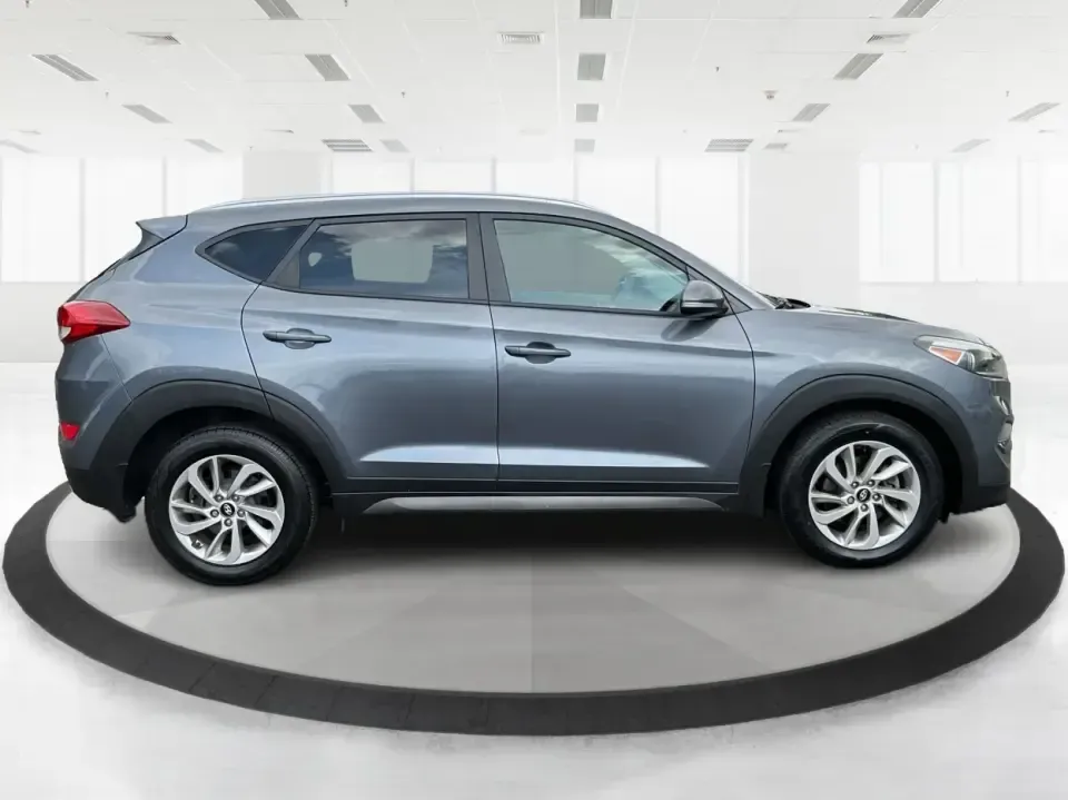 2016 Hyundai Tucson Eco (KM8J3CA24GU) with an 1.6L I-4 gasoline direct injection engine, 7A transmission, located at 401 Woodman Dr, Riverside, OH, 45431, (937) 908-9800, 39.760899, -84.123421 - **Adventure Awaits: 2016 Hyundai Tucson Eco Your Perfect Companion for Daily Drives and Weekend Getaways!**<br /> <br /> At Advantage Car and Credit, located at 1184 Kauffman Ave, Fairborn, OH 45324, we understand that life is an adventure, and having the right vehicle can make all the difference. - Photo#1
