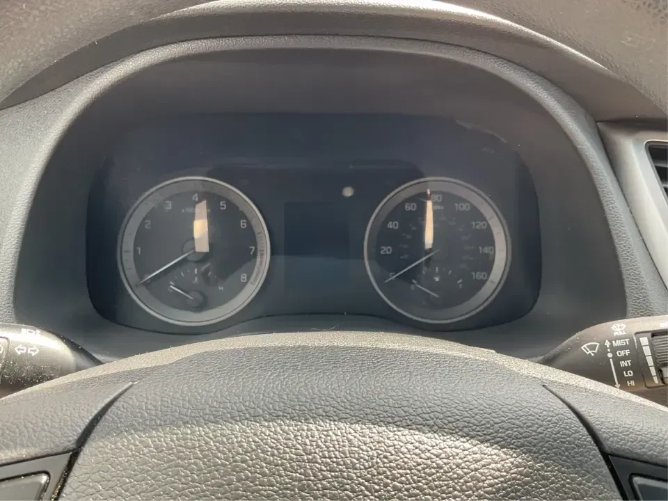 2016 Hyundai Tucson Eco (KM8J3CA24GU) with an 1.6L I-4 gasoline direct injection engine, 7A transmission, located at 401 Woodman Dr, Riverside, OH, 45431, (937) 908-9800, 39.760899, -84.123421 - **Adventure Awaits: 2016 Hyundai Tucson Eco Your Perfect Companion for Daily Drives and Weekend Getaways!**<br /> <br /> At Advantage Car and Credit, located at 1184 Kauffman Ave, Fairborn, OH 45324, we understand that life is an adventure, and having the right vehicle can make all the difference. - Photo#15