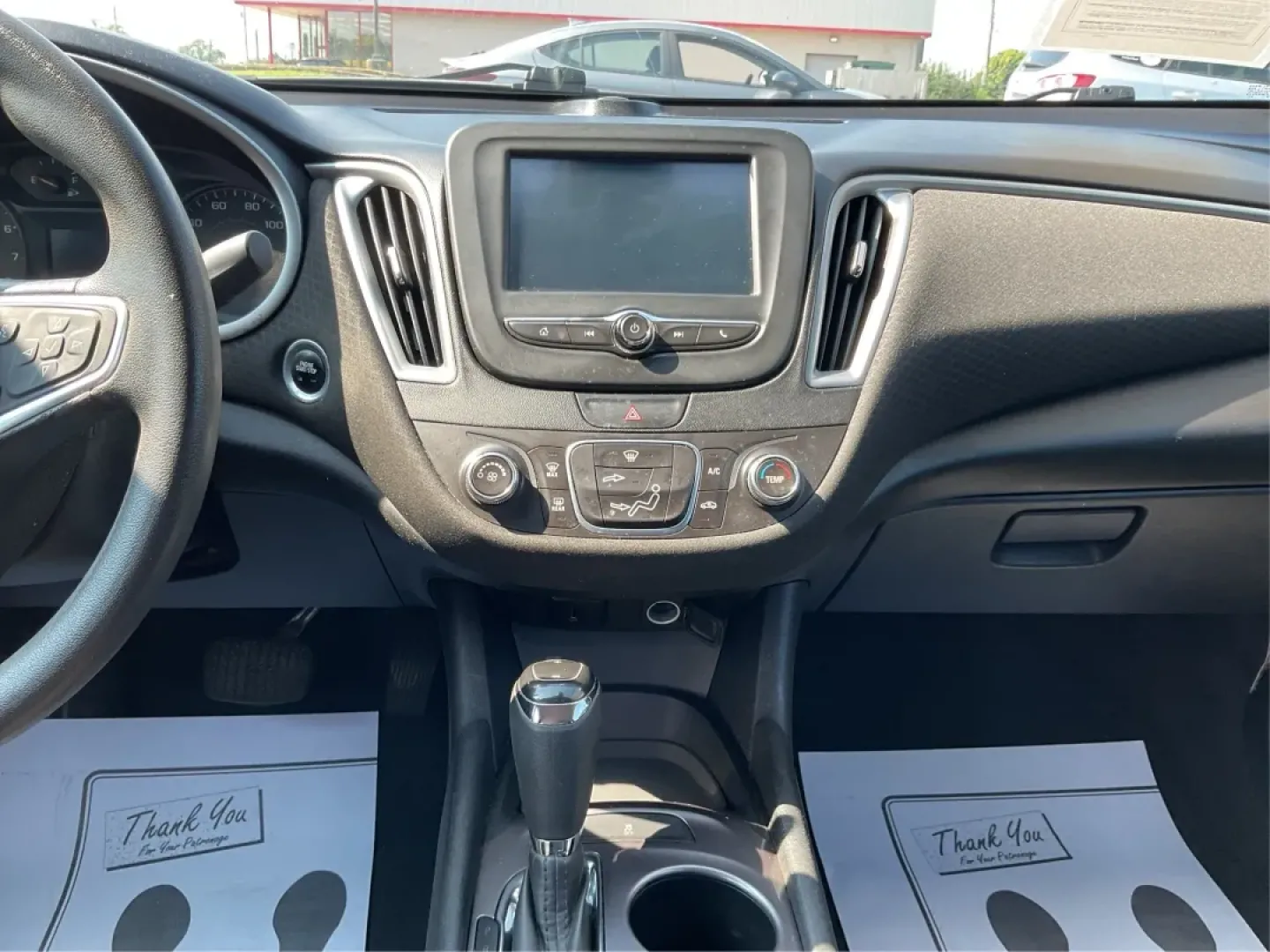 2018 Chevrolet Malibu 1LS (1G1ZB5ST0JF) with an ECOTEC 1.5L I-4 gasoline direct injection engine, located at 880 E. National Road, Vandalia, OH, 45377, (937) 908-9800, 39.891918, -84.183594 - **Experience Unmatched Comfort and Style with the 2018 Chevrolet Malibu at Advantage Car and Credit in Fairborn, OH!**<br /> <br /> Are you in the market for a dependable sedan that effortlessly balances style, comfort, and cutting-edge technology? Look no further than the stunning 2018 Chevrolet Ma - Photo#13