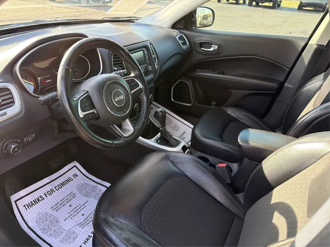 2018 Jeep Compass Latitude FWD (3C4NJCBB1JT) with an 2.4L I-4 variable valve control engine, located at 1951 S Dayton Lakeview Rd., New Carlisle, OH, 45344, (937) 908-9800, 39.890999, -84.050255 - **Adventure Awaits with This 2018 Jeep Compass Latitude FWD!**<br /> <br /> Transform your everyday travels into unforgettable adventures with the 2018 Jeep Compass Latitude FWD. This SUV is not just a mode of transportation; it's your ticket to exploration, whether it's cruising through the scenic - Photo#9