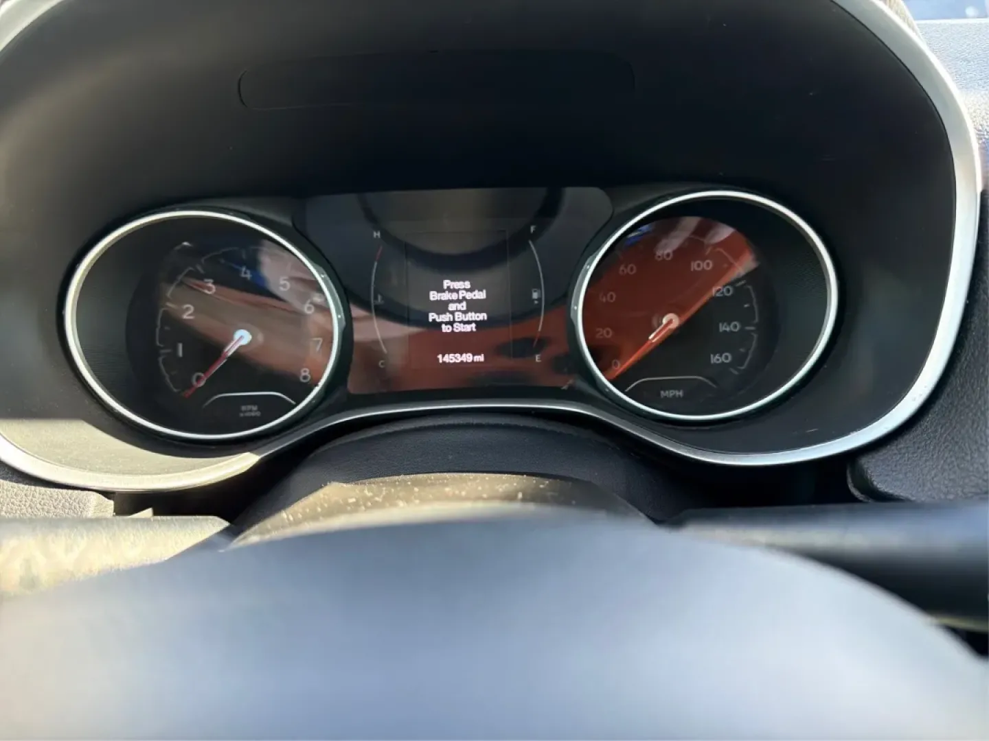 2018 Jeep Compass Latitude FWD (3C4NJCBB1JT) with an 2.4L I-4 variable valve control engine, Automatic transmission, located at 1951 S Dayton Lakeview Rd., New Carlisle, OH, 45344, (937) 908-9800, 39.890999, -84.050255 - **Adventure Awaits with This 2018 Jeep Compass Latitude FWD!**<br /> <br /> Transform your everyday travels into unforgettable adventures with the 2018 Jeep Compass Latitude FWD. This SUV is not just a mode of transportation; it's your ticket to exploration, whether it's cruising through the scenic - Photo#15