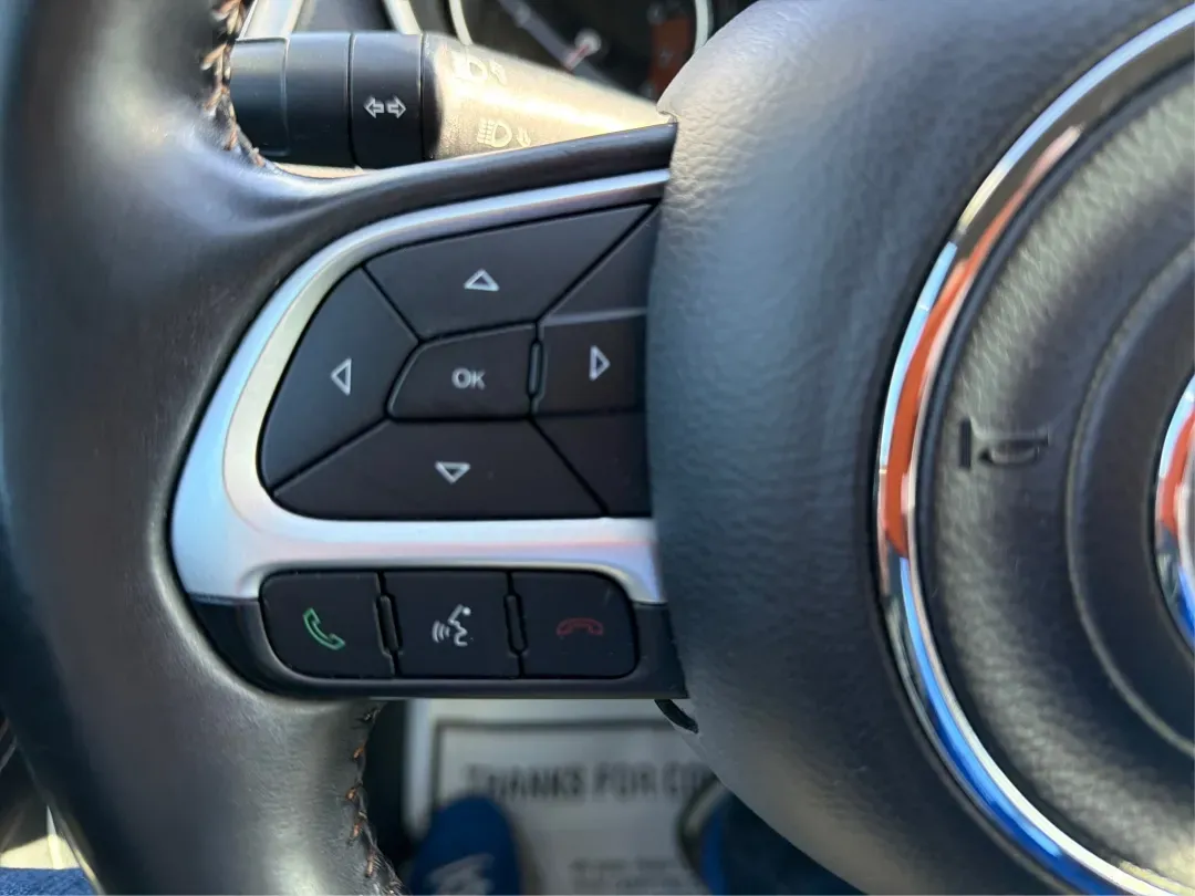 2018 Jeep Compass Latitude FWD (3C4NJCBB1JT) with an 2.4L I-4 variable valve control engine, located at 1951 S Dayton Lakeview Rd., New Carlisle, OH, 45344, (937) 908-9800, 39.890999, -84.050255 - **Adventure Awaits with This 2018 Jeep Compass Latitude FWD!**<br /> <br /> Transform your everyday travels into unforgettable adventures with the 2018 Jeep Compass Latitude FWD. This SUV is not just a mode of transportation; it's your ticket to exploration, whether it's cruising through the scenic - Photo#16