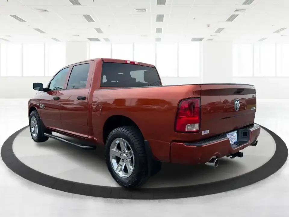 2013 Ram 1500 Tradesman Crew Cab SWB 4WD (1C6RR7KT8DS) with an 5.7L V8 OHV 16V engine, 6-Speed Automatic transmission, located at 1230 East Main St, Xenia, OH, 45385, (937) 908-9800, 39.688026, -83.910172 - Weekend projects, family road trips, and workweek commutes all get easier when you've got a full-size truck that's ready for whatever the day brings. This 2013 Ram 1500 Tradesman Crew Cab SWB 4WD in Copperhead Pearlcoat is the kind of do-it-all pickup that fits life in Xenia-whether you're hauling s- Photo#4