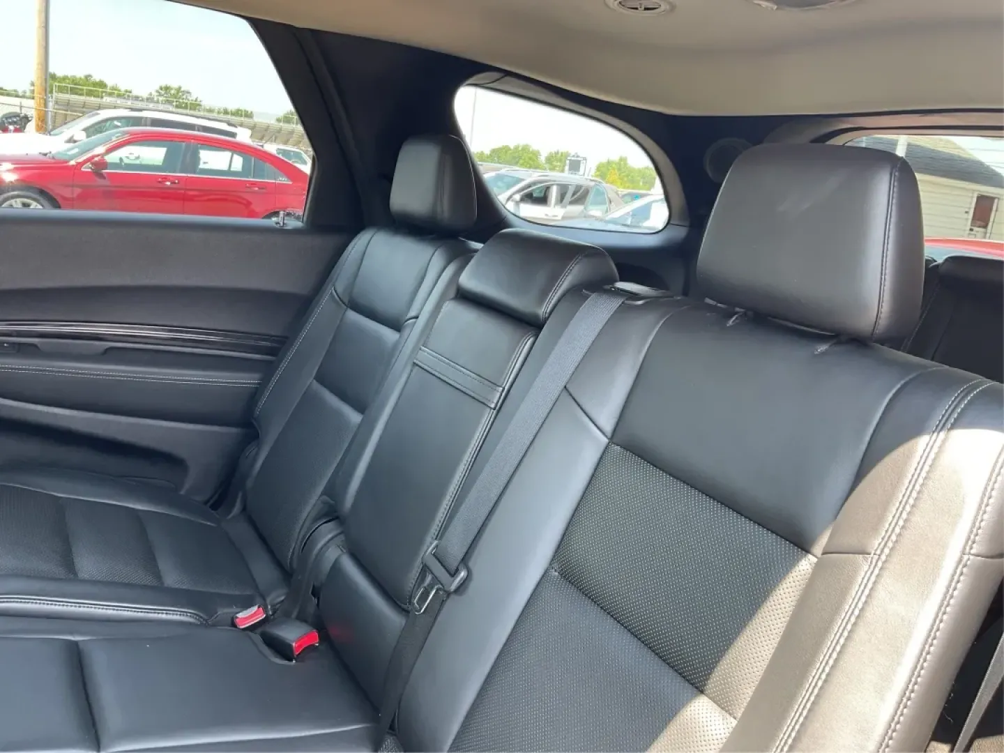 2013 Dodge Durango Citadel AWD (1C4SDJET4DC) with an 5.7L V8 OHV 16V engine, 5-Speed Automatic transmission, located at 8750 N County Rd 25A, Piqua, OH, 45356, (937) 908-9800, 40.164391, -84.232513 - **Explore the Open Road in Comfort with the 2013 Dodge Durango Citadel AWD Your Perfect Family Adventure Awaits!**<br /> <br /> Are you ready to elevate your family road trips or weekend getaways? The 2013 Dodge Durango Citadel AWD is here to redefine your driving experience with style, space, and - Photo#9