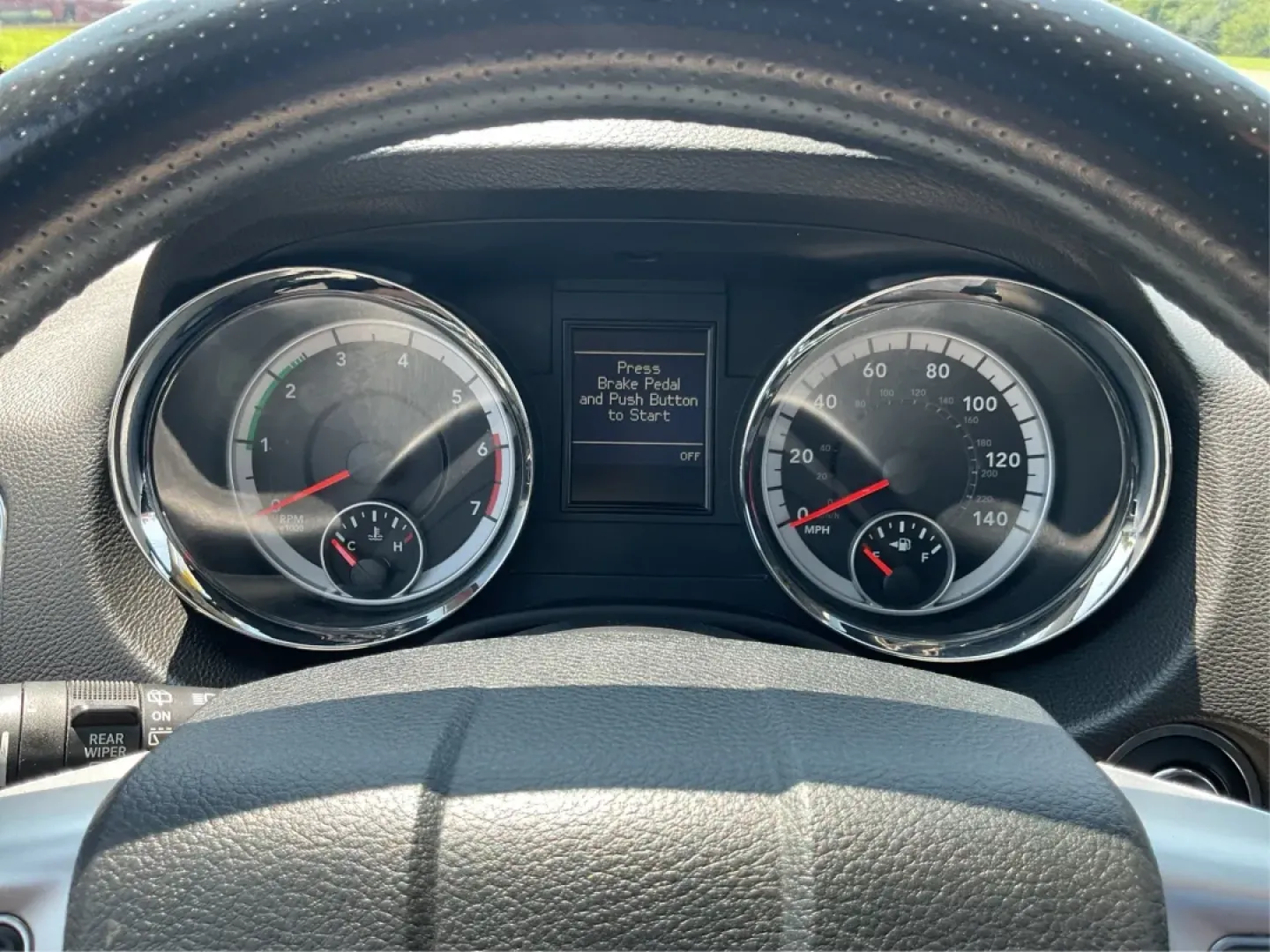 2013 Dodge Durango Citadel AWD (1C4SDJET4DC) with an 5.7L V8 OHV 16V engine, 5-Speed Automatic transmission, located at 8750 N County Rd 25A, Piqua, OH, 45356, (937) 908-9800, 40.164391, -84.232513 - **Explore the Open Road in Comfort with the 2013 Dodge Durango Citadel AWD Your Perfect Family Adventure Awaits!**<br /> <br /> Are you ready to elevate your family road trips or weekend getaways? The 2013 Dodge Durango Citadel AWD is here to redefine your driving experience with style, space, and - Photo#13