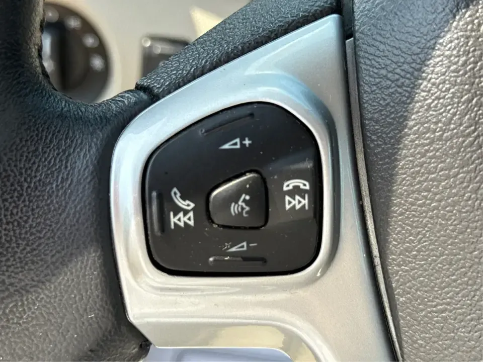 2015 Ford Fiesta SE (3FADP4BJ4FM) with an EcoBoost 1L I-3 gasoline direct injection engine, Automatic transmission, located at 8750 N County Rd 25A, Piqua, OH, 45356, (937) 908-9800, 40.164391, -84.232513 - **Discover Adventure and Style with the 2015 Ford Fiesta SE at Advantage Car and Credit in Fairborn, OH!**<br /> <br /> Are you ready to elevate your daily commute or weekend adventures? The 2015 Ford Fiesta SE is the ideal sedan for budget-conscious buyers seeking a reliable and stylish companion. - Photo#16