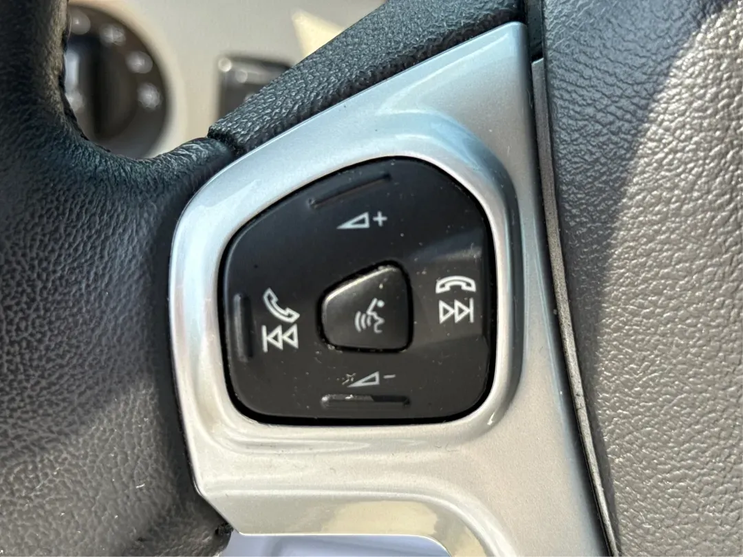 2015 Ford Fiesta SE (3FADP4BJ4FM) with an EcoBoost 1L I-3 gasoline direct injection engine, located at 8750 N County Rd 25A, Piqua, OH, 45356, (937) 908-9800, 40.164391, -84.232513 - **Discover Adventure and Style with the 2015 Ford Fiesta SE at Advantage Car and Credit in Fairborn, OH!**<br /> <br /> Are you ready to elevate your daily commute or weekend adventures? The 2015 Ford Fiesta SE is the ideal sedan for budget-conscious buyers seeking a reliable and stylish companion. - Photo#16