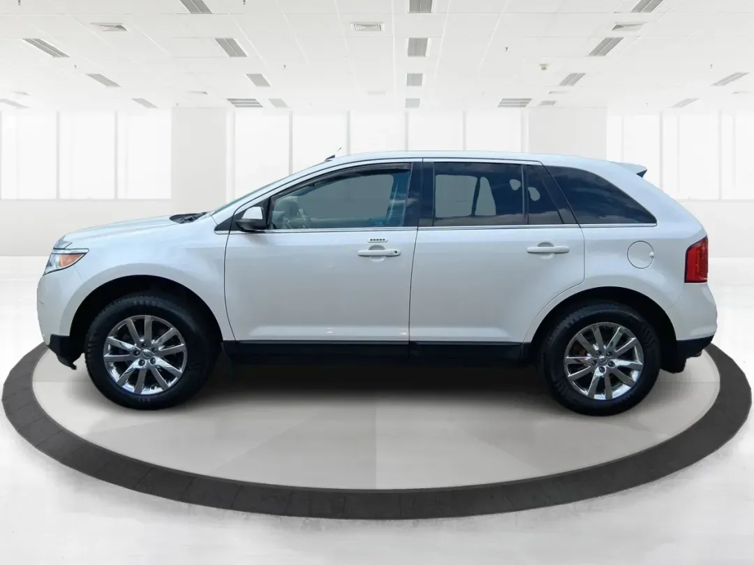 2014 Ford Edge Limited (2FMDK4KC9EB) with an 3.5L V-6 DOHC engine, located at 1184 Kauffman Ave, Fairborn, OH, 45324, (937) 908-9800, 39.807072, -84.030914 - **Elevate Your Family Adventures with the 2014 Ford Edge Limited!**<br /> <br /> Are you ready to transform your daily commutes and weekend adventures? The 2014 Ford Edge Limited is the perfect SUV for families and those who love hitting the open road. With its spacious design, robust performance, a - Photo#5