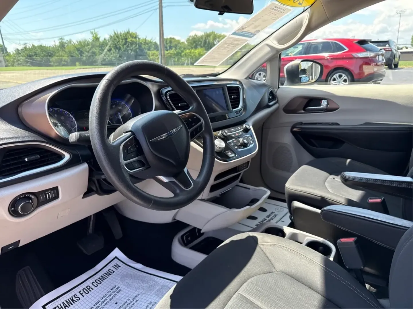 2018 Chrysler Pacifica Touring (2C4RC1DG2JR) with an 3.6L V-6 DOHC engine, located at 1951 S Dayton Lakeview Rd., New Carlisle, OH, 45344, (937) 908-9800, 39.890999, -84.050255 - Discover the ultimate family vehicle that perfectly balances comfort, space, and versatility-the 2018 Chrysler Pacifica Touring. Ideal for growing families and those who crave adventure, this passenger van is ready to take you on unforgettable road trips or to simply navigate the daily grind in styl - Photo#9