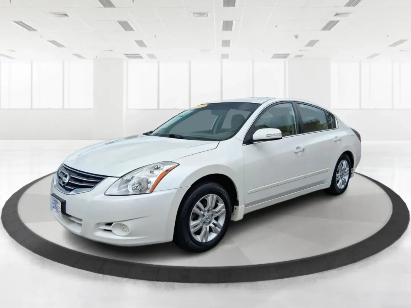 2012 Nissan Altima 2.5 S (1N4AL2APXCN) with an 2.5L I-4 DOHC engine, located at 1951 S Dayton Lakeview Rd., New Carlisle, OH, 45344, (937) 908-9800, 39.890999, -84.050255 - **Explore the Open Road with the 2012 Nissan Altima Perfect for Your Lifestyle!**<br /> <br /> Are you on the lookout for a reliable and stylish sedan that perfectly complements your active lifestyle? Look no further than this stunning 2012 Nissan Altima 2.5 S, available now at Advantage Car and Cr - Photo#8