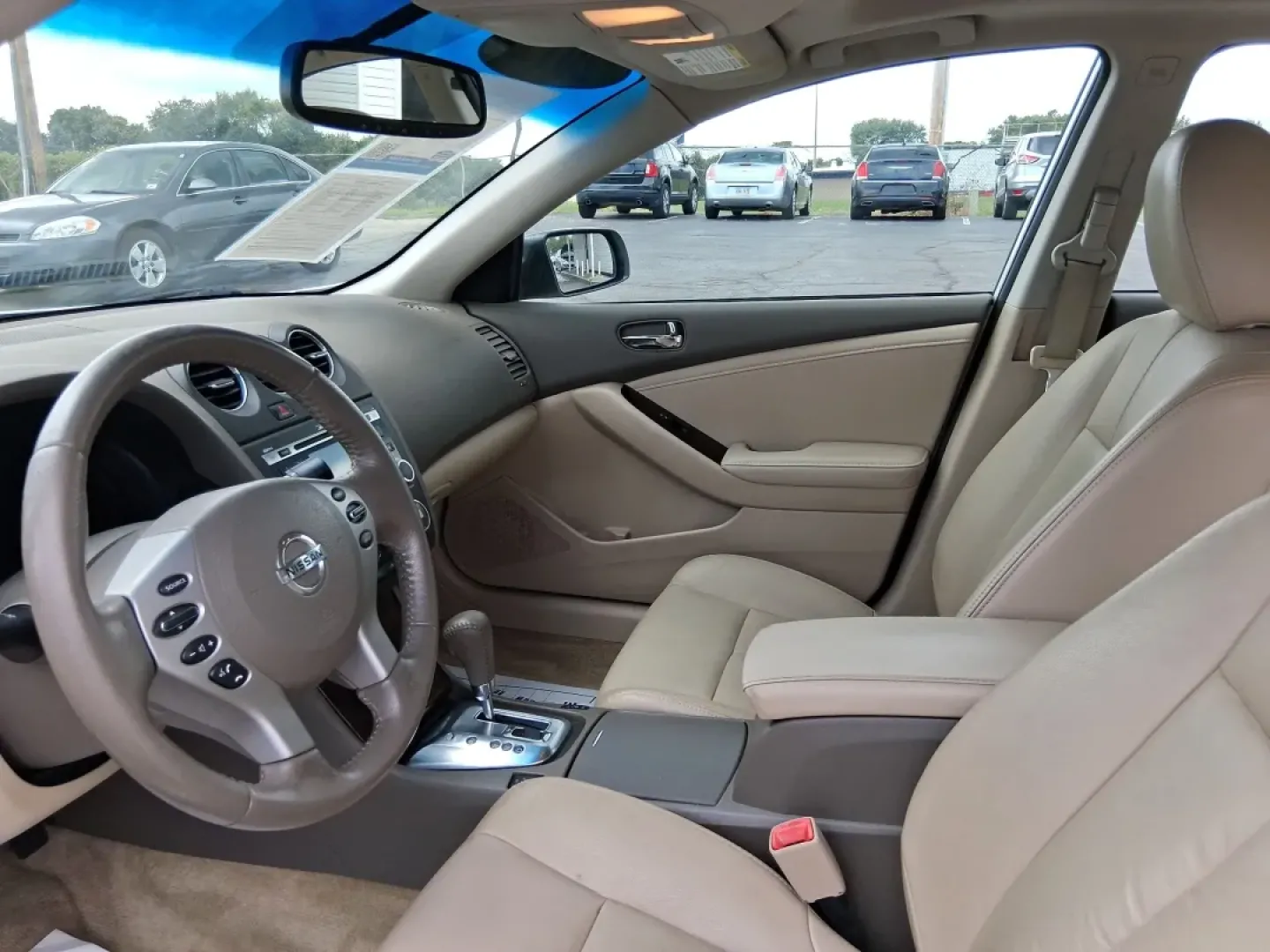 2012 Nissan Altima 2.5 S (1N4AL2APXCN) with an 2.5L I-4 DOHC engine, located at 1951 S Dayton Lakeview Rd., New Carlisle, OH, 45344, (937) 908-9800, 39.890999, -84.050255 - **Explore the Open Road with the 2012 Nissan Altima Perfect for Your Lifestyle!**<br /> <br /> Are you on the lookout for a reliable and stylish sedan that perfectly complements your active lifestyle? Look no further than this stunning 2012 Nissan Altima 2.5 S, available now at Advantage Car and Cr - Photo#9