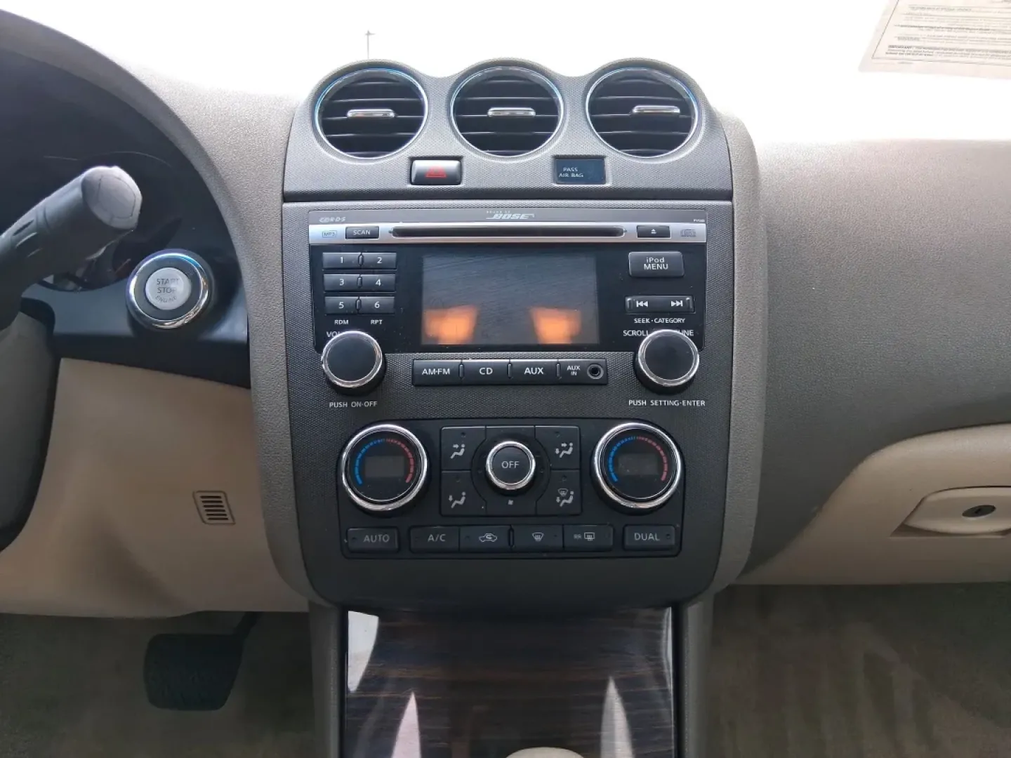 2012 Nissan Altima 2.5 S (1N4AL2APXCN) with an 2.5L I-4 DOHC engine, located at 1951 S Dayton Lakeview Rd., New Carlisle, OH, 45344, (937) 908-9800, 39.890999, -84.050255 - **Explore the Open Road with the 2012 Nissan Altima Perfect for Your Lifestyle!**<br /> <br /> Are you on the lookout for a reliable and stylish sedan that perfectly complements your active lifestyle? Look no further than this stunning 2012 Nissan Altima 2.5 S, available now at Advantage Car and Cr - Photo#13