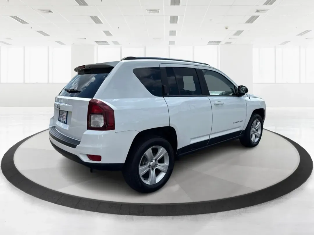2014 Jeep Compass Sport (1C4NJDBB4ED) with an 2.4L I-4 DOHC engine, located at 1230 East Main St, Xenia, OH, 45385, (937) 908-9800, 39.688026, -83.910172 - **Experience Adventure with the 2014 Jeep Compass Sport at Advantage Car and Credit Xenia!** <br /> <br /> Are you ready to embrace the open road with a vehicle that combines comfort, capability, and style? The 2014 Jeep Compass Sport, available at Advantage Car and Credit in Xenia, Ohio, is the pe - Photo#2