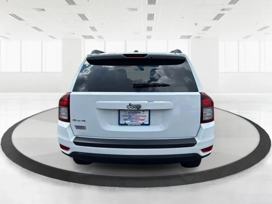 2014 Jeep Compass Sport (1C4NJDBB4ED) with an 2.4L I-4 DOHC engine, located at 1230 East Main St, Xenia, OH, 45385, (937) 908-9800, 39.688026, -83.910172 - **Experience Adventure with the 2014 Jeep Compass Sport at Advantage Car and Credit Xenia!** <br /> <br /> Are you ready to embrace the open road with a vehicle that combines comfort, capability, and style? The 2014 Jeep Compass Sport, available at Advantage Car and Credit in Xenia, Ohio, is the pe - Photo#3