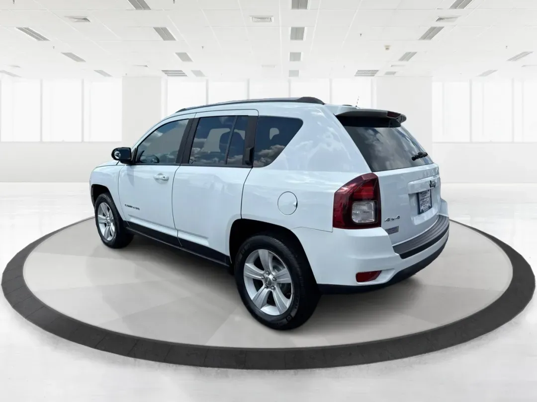 2014 Jeep Compass Sport (1C4NJDBB4ED) with an 2.4L I-4 DOHC engine, located at 1230 East Main St, Xenia, OH, 45385, (937) 908-9800, 39.688026, -83.910172 - **Experience Adventure with the 2014 Jeep Compass Sport at Advantage Car and Credit Xenia!** <br /> <br /> Are you ready to embrace the open road with a vehicle that combines comfort, capability, and style? The 2014 Jeep Compass Sport, available at Advantage Car and Credit in Xenia, Ohio, is the pe - Photo#4