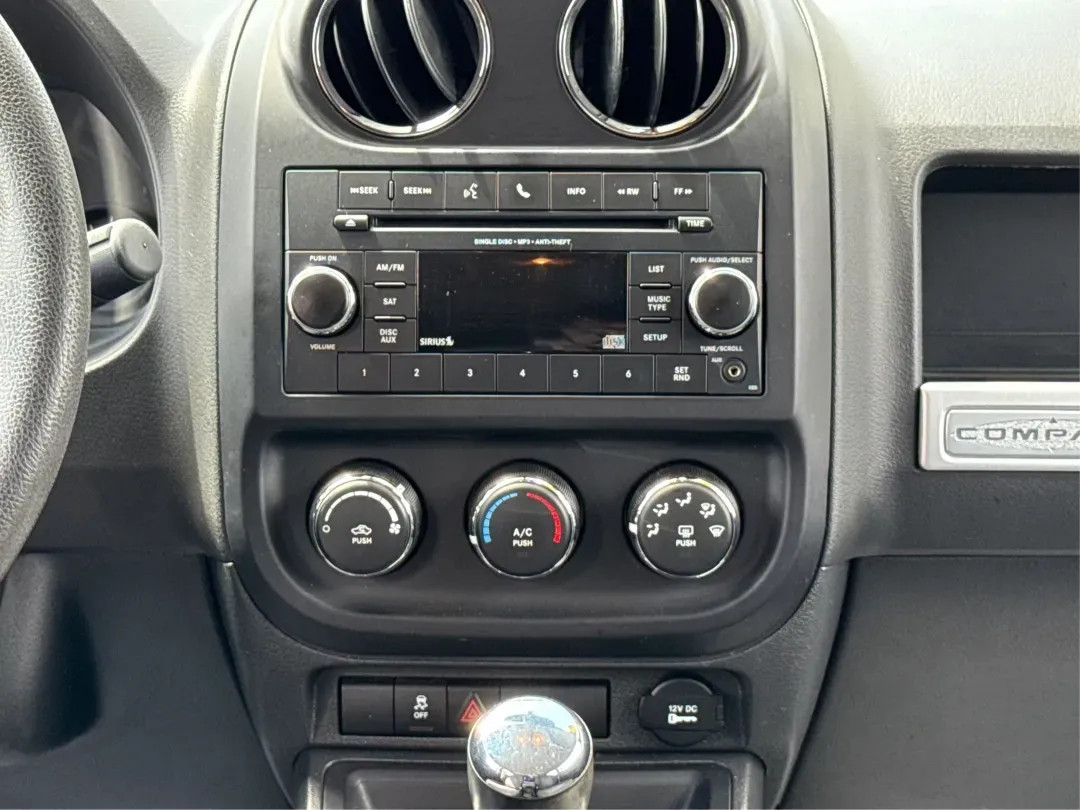 2014 Jeep Compass Sport (1C4NJDBB4ED) with an 2.4L I-4 DOHC engine, located at 1230 East Main St, Xenia, OH, 45385, (937) 908-9800, 39.688026, -83.910172 - **Experience Adventure with the 2014 Jeep Compass Sport at Advantage Car and Credit Xenia!** <br /> <br /> Are you ready to embrace the open road with a vehicle that combines comfort, capability, and style? The 2014 Jeep Compass Sport, available at Advantage Car and Credit in Xenia, Ohio, is the pe - Photo#13