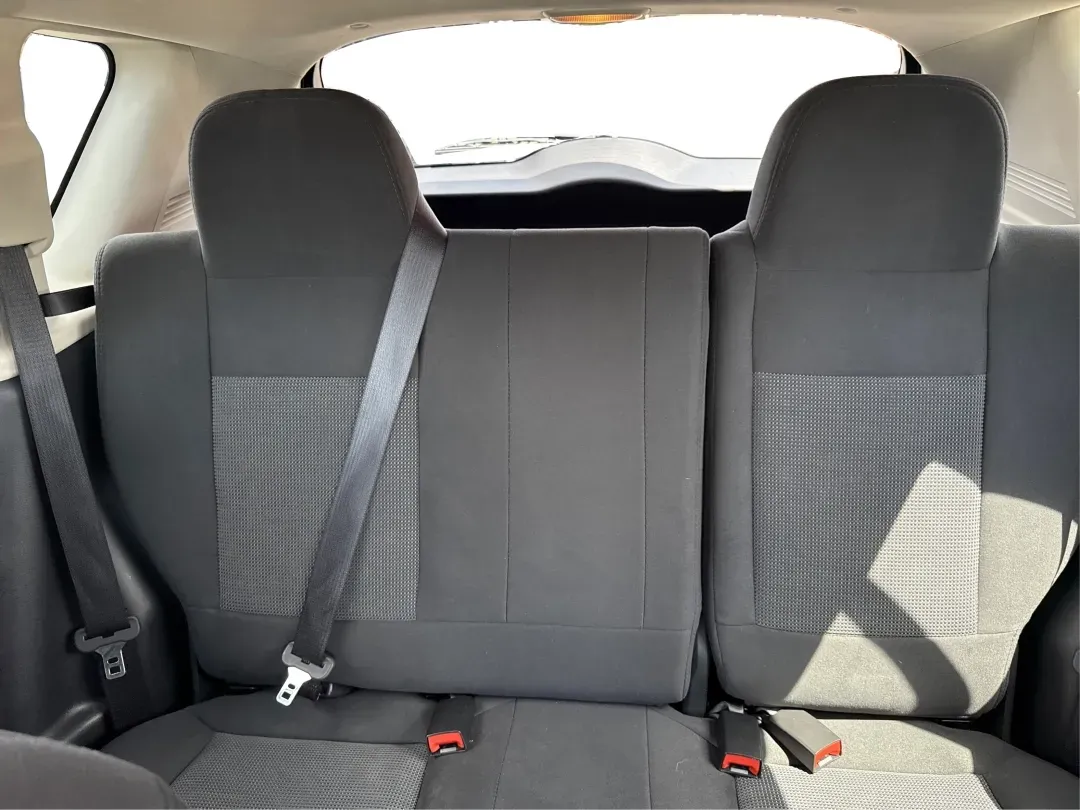 2014 Jeep Compass Sport (1C4NJDBB4ED) with an 2.4L I-4 DOHC engine, located at 1230 East Main St, Xenia, OH, 45385, (937) 908-9800, 39.688026, -83.910172 - **Experience Adventure with the 2014 Jeep Compass Sport at Advantage Car and Credit Xenia!** <br /> <br /> Are you ready to embrace the open road with a vehicle that combines comfort, capability, and style? The 2014 Jeep Compass Sport, available at Advantage Car and Credit in Xenia, Ohio, is the pe - Photo#14