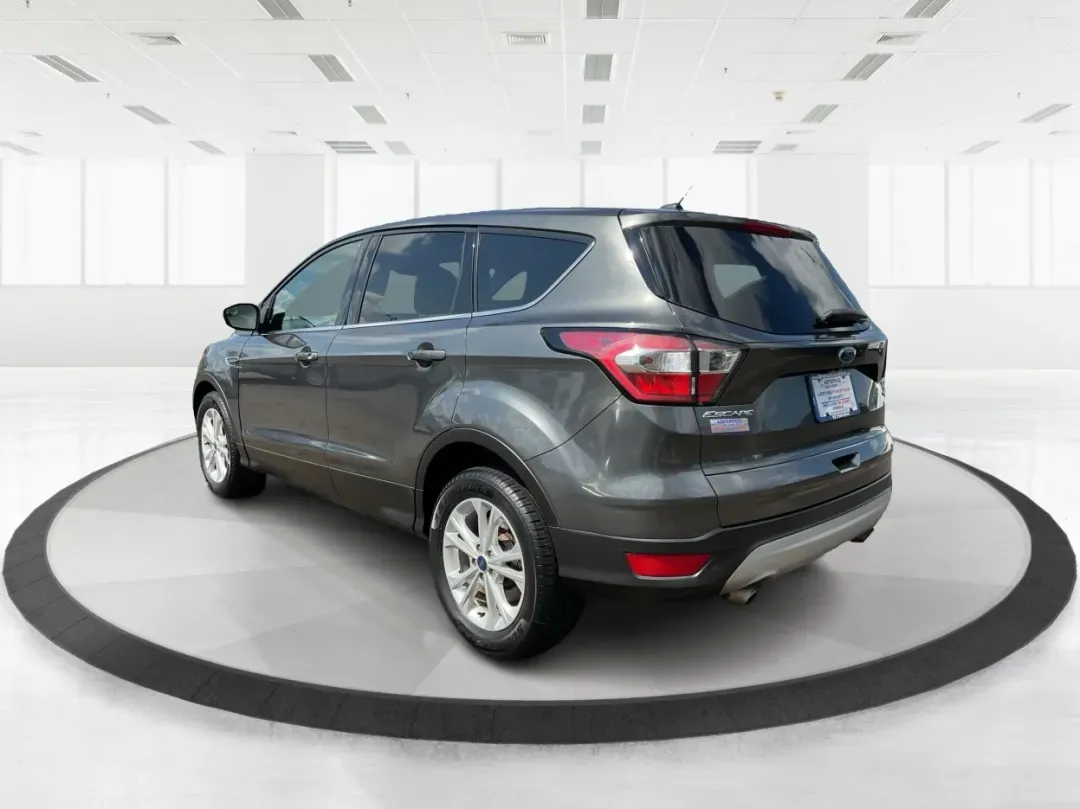 2017 Ford Escape SE (1FMCU0GD7HU) with an Other engine, located at 1951 S Dayton Lakeview Rd., New Carlisle, OH, 45344, (937) 908-9800, 39.890999, -84.050255 - **Experience Life on the Move with the 2017 Ford Escape SE at Advantage Car and Credit - Troy!**<br /> <br /> Are you ready to elevate your lifestyle with a versatile SUV that's perfect for family outings and weekend adventures? Look no further than the 2017 Ford Escape SE, available at Advantage Ca - Photo#4
