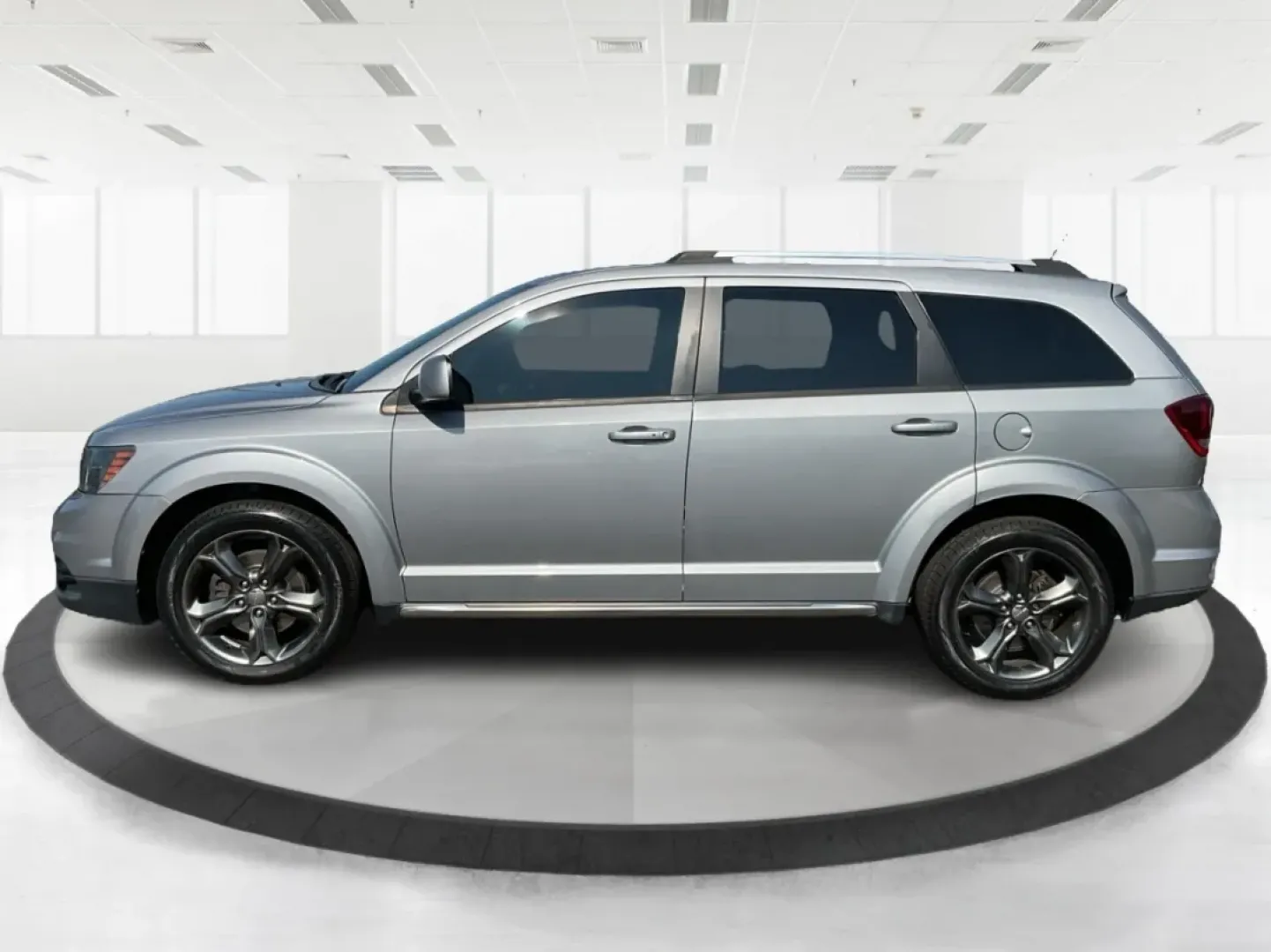 2016 Dodge Journey Crossroad Plus (3C4PDDGG2GT) with an Pentastar 3.6L V-6 DOHC engine, located at 1099 N County Rd 25A, Troy, OH, 45373, (937) 908-9800, 40.057079, -84.212883 - **Adventure Awaits with the 2016 Dodge Journey Crossroad Plus** <br /> <br /> Are you ready for your next family road trip or weekend adventure? The 2016 Dodge Journey Crossroad Plus is designed for those who crave versatility and comfort in their daily lives. This SUV is perfect for growing familie - Photo#5