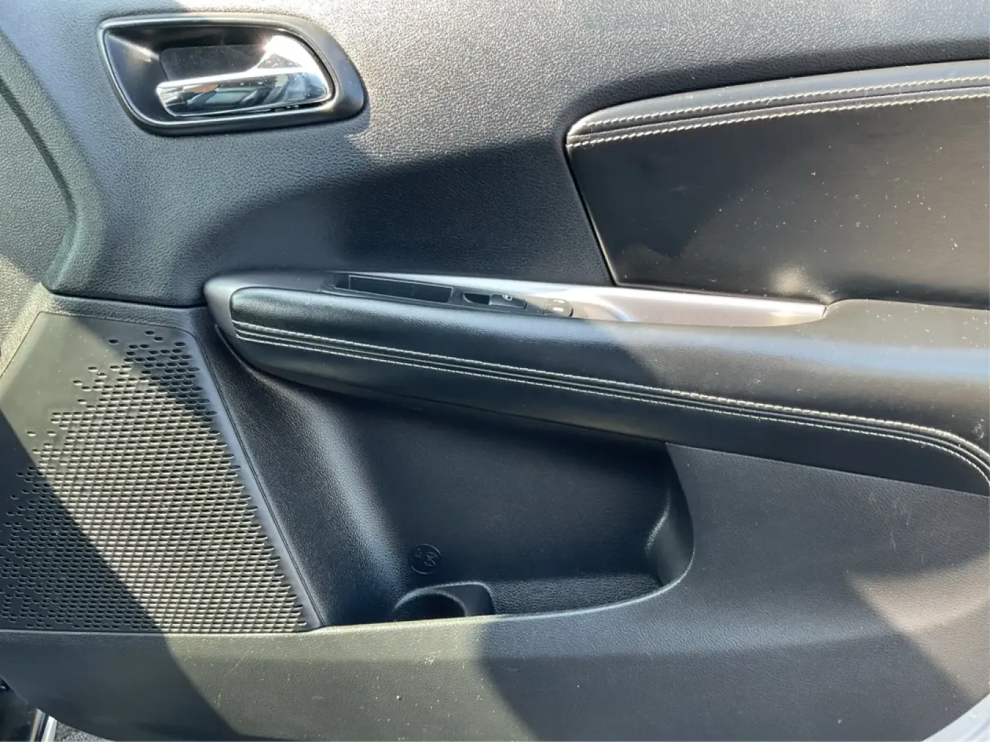 2016 Dodge Journey Crossroad Plus (3C4PDDGG2GT) with an Pentastar 3.6L V-6 DOHC engine, located at 1099 N County Rd 25A, Troy, OH, 45373, (937) 908-9800, 40.057079, -84.212883 - **Adventure Awaits with the 2016 Dodge Journey Crossroad Plus** <br /> <br /> Are you ready for your next family road trip or weekend adventure? The 2016 Dodge Journey Crossroad Plus is designed for those who crave versatility and comfort in their daily lives. This SUV is perfect for growing familie - Photo#19