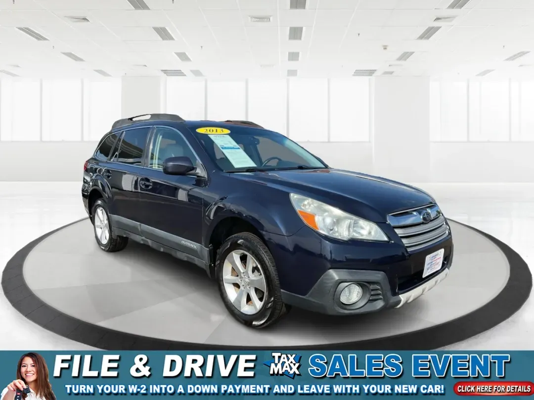 2013 Subaru Outback Limited's photo