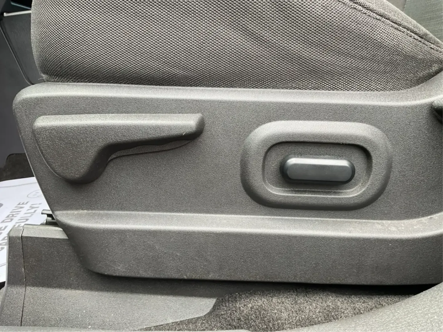 2010 Ford Edge SEL (2FMDK3JC4AB) with an Duratec 3.5L V-6 DOHC engine, located at 1230 East Main St, Xenia, OH, 45385, (937) 908-9800, 39.688026, -83.910172 - Are you ready to elevate your driving experience with a vehicle that fits your dynamic lifestyle? Whether you're embarking on an unforgettable family road trip, commuting to work, or simply running errands around Xenia, the 2010 Ford Edge SEL is the perfect companion for all your adventures. Availab - Photo#18