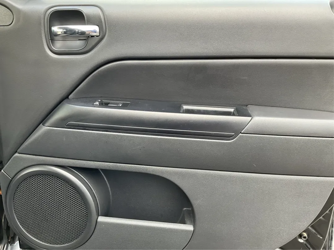 2014 Jeep Patriot Latitude (1C4NJPFA4ED) with an Other engine, located at 880 E. National Road, Vandalia, OH, 45377, (937) 908-9800, 39.891918, -84.183594 - **Adventure Awaits with This 2014 Jeep Patriot Latitude at Advantage Car and Credit - Moraine!**<br /> <br /> Are you ready to embark on new adventures, whether it's a weekend getaway, a family road trip, or daily commutes? This 2014 Jeep Patriot Latitude is your perfect companion for all these scen - Photo#18