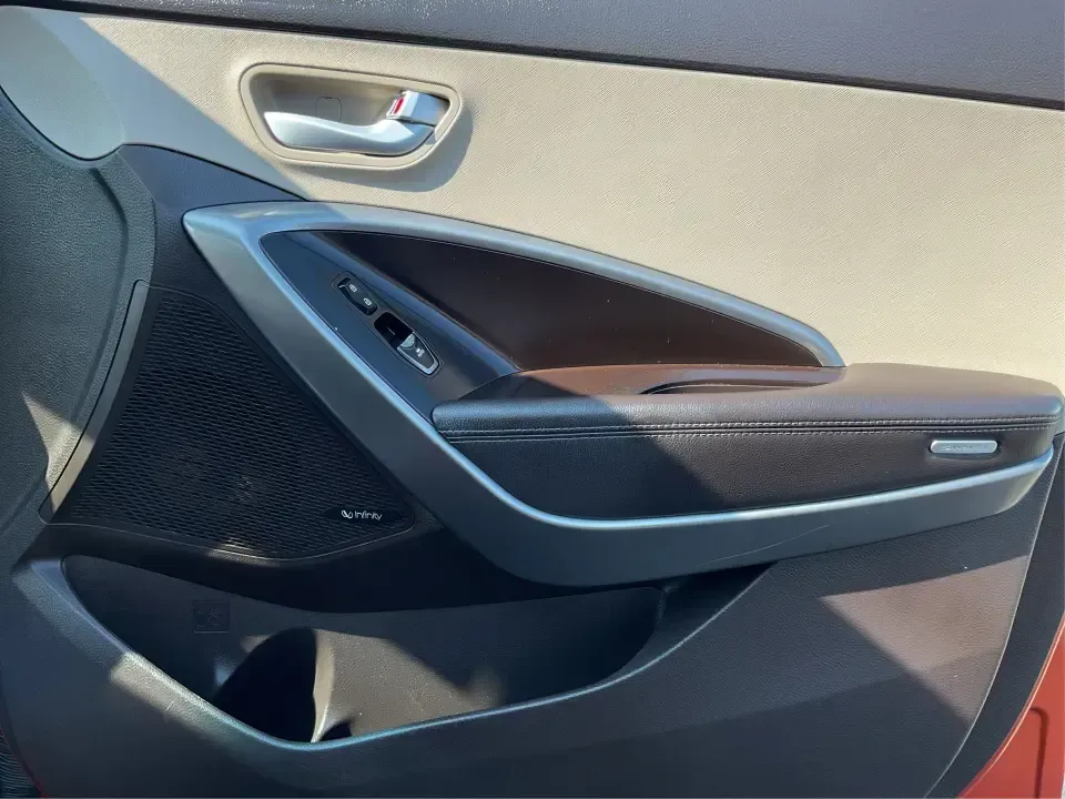 2017 Hyundai Santa Fe 2.0T Ultimate (5XYZW4LA5HG) with an Theta II 2L I-4 gasoline direct injection engine, 6A transmission, located at 4508 South Dixie Dr, Moraine, OH, 45439, (937) 908-9800, 39.689976, -84.218452 - Are you ready to elevate your family adventures or commute comfortably while tackling any road with confidence? Look no further than this 2017 Hyundai Santa Fe 2.0T Ultimate, available now at Advantage Car and Credit in Fairborn, OH. This SUV is not just a vehicle; it's your ticket to creating unfor - Photo#19