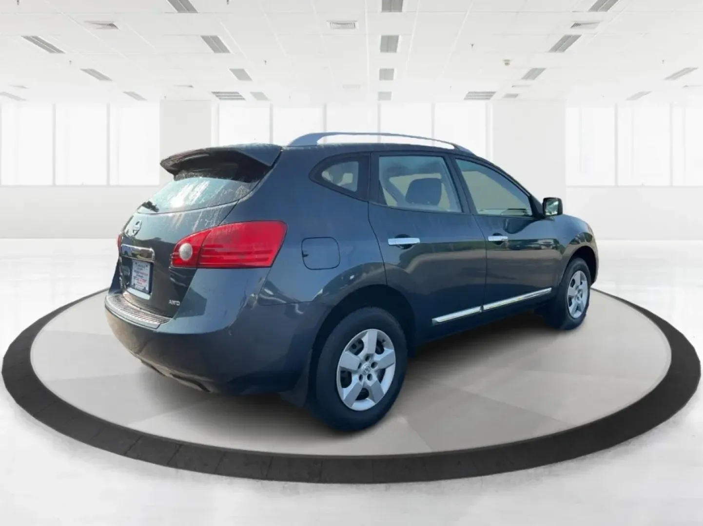 2015 Nissan Rogue S (JN8AS5MV3FW) with an 2.5L I-4 DOHC engine, located at 1099 N County Rd 25A, Troy, OH, 45373, (937) 908-9800, 40.057079, -84.212883 - **Adventure Awaits with the 2015 Nissan Rogue at Advantage Car and Credit - Troy!**<br /> <br /> Are you ready to take your family adventures to the next level? The 2015 Nissan Rogue, available now at Advantage Car and Credit in Troy, OH, is the perfect companion for growing families, long commutes, - Photo#2