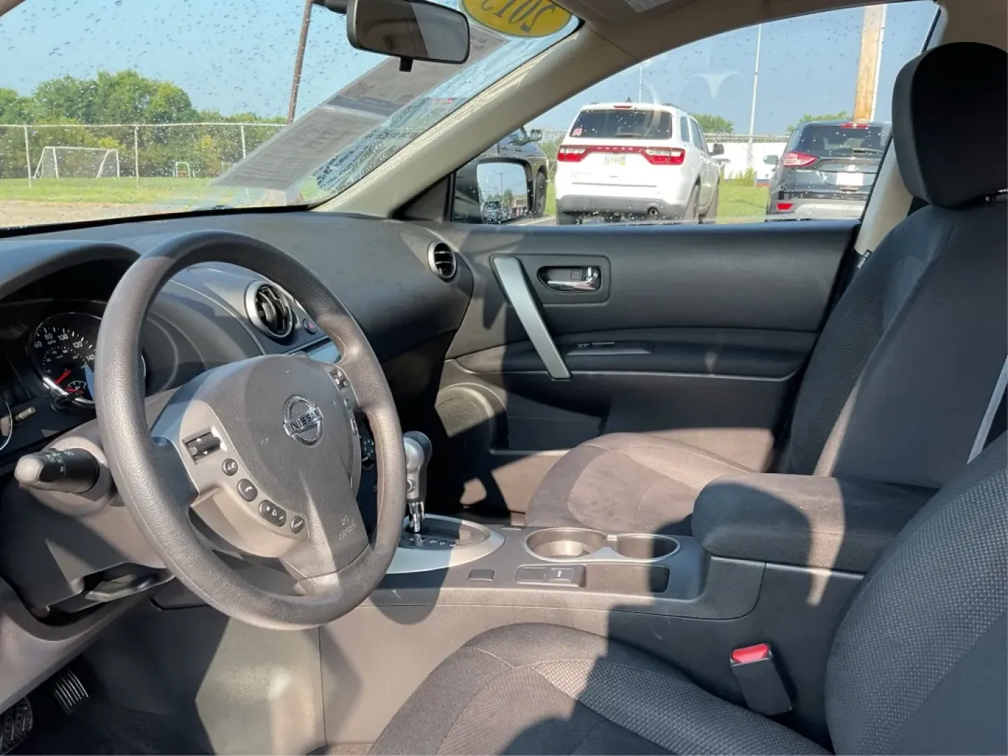 2015 Nissan Rogue S (JN8AS5MV3FW) with an 2.5L I-4 DOHC engine, located at 1099 N County Rd 25A, Troy, OH, 45373, (937) 908-9800, 40.057079, -84.212883 - **Adventure Awaits with the 2015 Nissan Rogue at Advantage Car and Credit - Troy!**<br /> <br /> Are you ready to take your family adventures to the next level? The 2015 Nissan Rogue, available now at Advantage Car and Credit in Troy, OH, is the perfect companion for growing families, long commutes, - Photo#9
