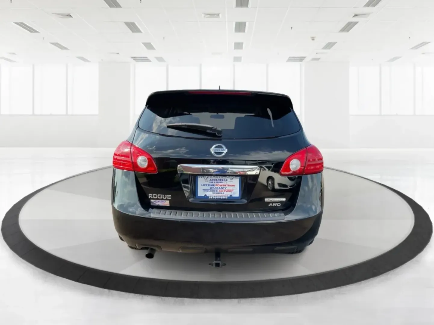 2013 Nissan Rogue S (JN8AS5MV0DW) with an 2.5L I-4 DOHC engine, located at 4508 South Dixie Dr, Moraine, OH, 45439, (937) 908-9800, 39.689976, -84.218452 - ### Explore the Perfect Family Adventure with the 2013 Nissan Rogue at Advantage Car and Credit - Moraine!<br /> <br /> Are you in the market for a versatile SUV that can handle both the daily grind and weekend getaways? Look no further than the 2013 Nissan Rogue, available now at Advantage Car and - Photo#3