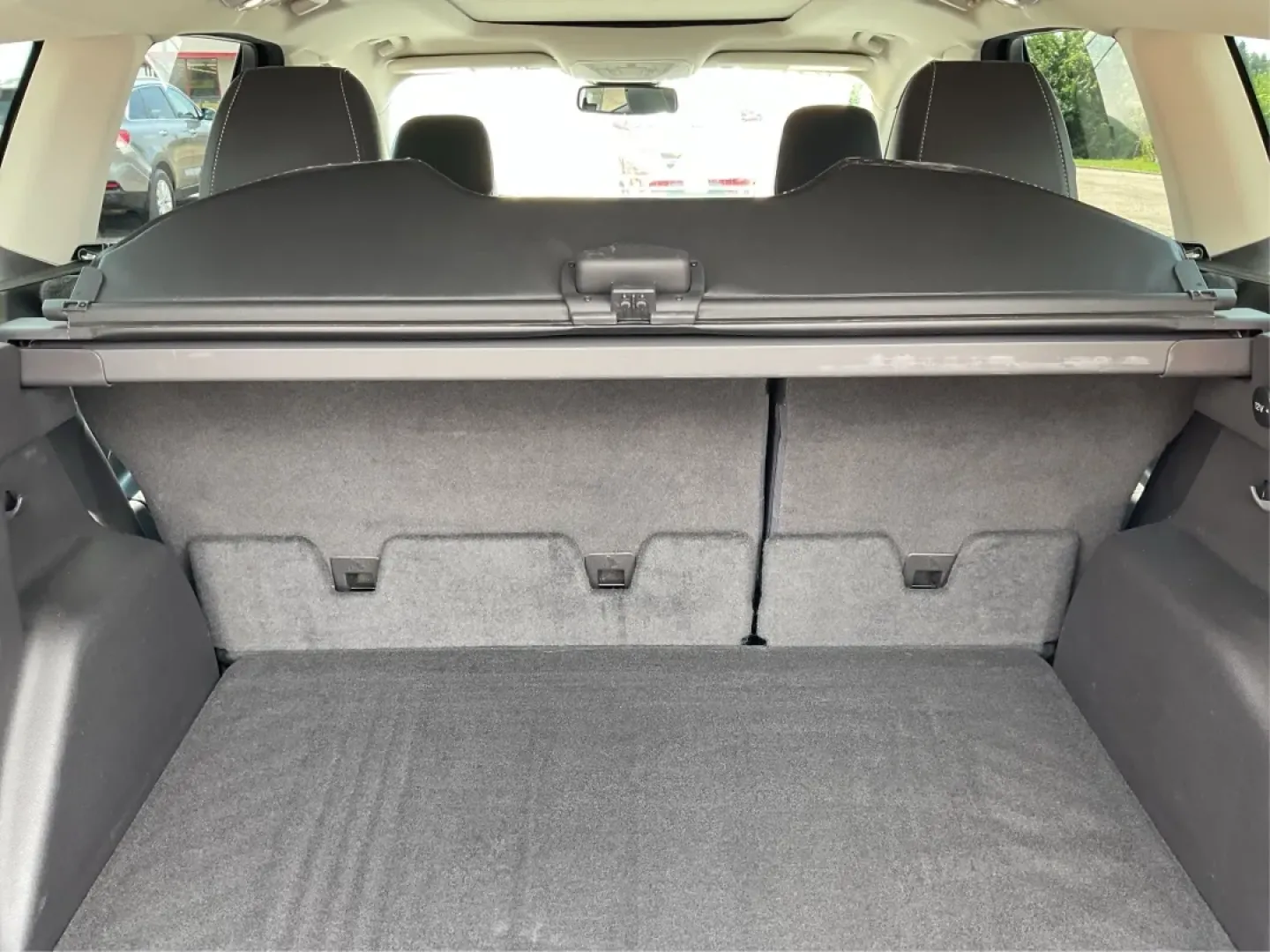 2018 Ford Escape Titanium (1FMCU9J95JU) with an EcoBoost 2L I-4 gasoline direct injection engine, located at 401 Woodman Dr, Riverside, OH, 45431, (937) 908-9800, 39.760899, -84.123421 - ### Elevate Your Driving Experience with This 2018 Ford Escape Titanium!<br /> <br /> Are you ready for your next adventure? Whether you're navigating the bustling streets of Riverside or heading out for a weekend getaway, the 2018 Ford Escape Titanium is the perfect companion for all your journeys. - Photo#12