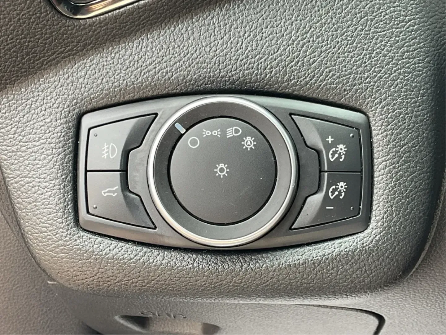 2018 Ford Escape Titanium (1FMCU9J95JU) with an EcoBoost 2L I-4 gasoline direct injection engine, located at 401 Woodman Dr, Riverside, OH, 45431, (937) 908-9800, 39.760899, -84.123421 - ### Elevate Your Driving Experience with This 2018 Ford Escape Titanium!<br /> <br /> Are you ready for your next adventure? Whether you're navigating the bustling streets of Riverside or heading out for a weekend getaway, the 2018 Ford Escape Titanium is the perfect companion for all your journeys. - Photo#17