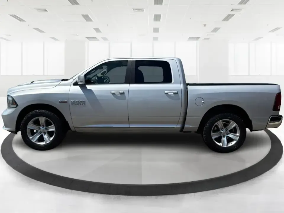 2016 Ram 1500 Sport Crew Cab SWB 4WD (1C6RR7MT4GS) with an 5.7L V8 OHV 16V engine, 6A transmission, located at 880 E. National Road, Vandalia, OH, 45377, (937) 908-9800, 39.891918, -84.183594 - Need a truck that can handle weekday work, weekend towing, and spur-of-the-moment road trips without feeling like a chore to drive? This **2016 Ram 1500 Sport Crew Cab SWB 4WD** is built for the Vandalia lifestyle-whether you're hauling gear up **I75**, running errands along **E. National Road**, or - Photo#5