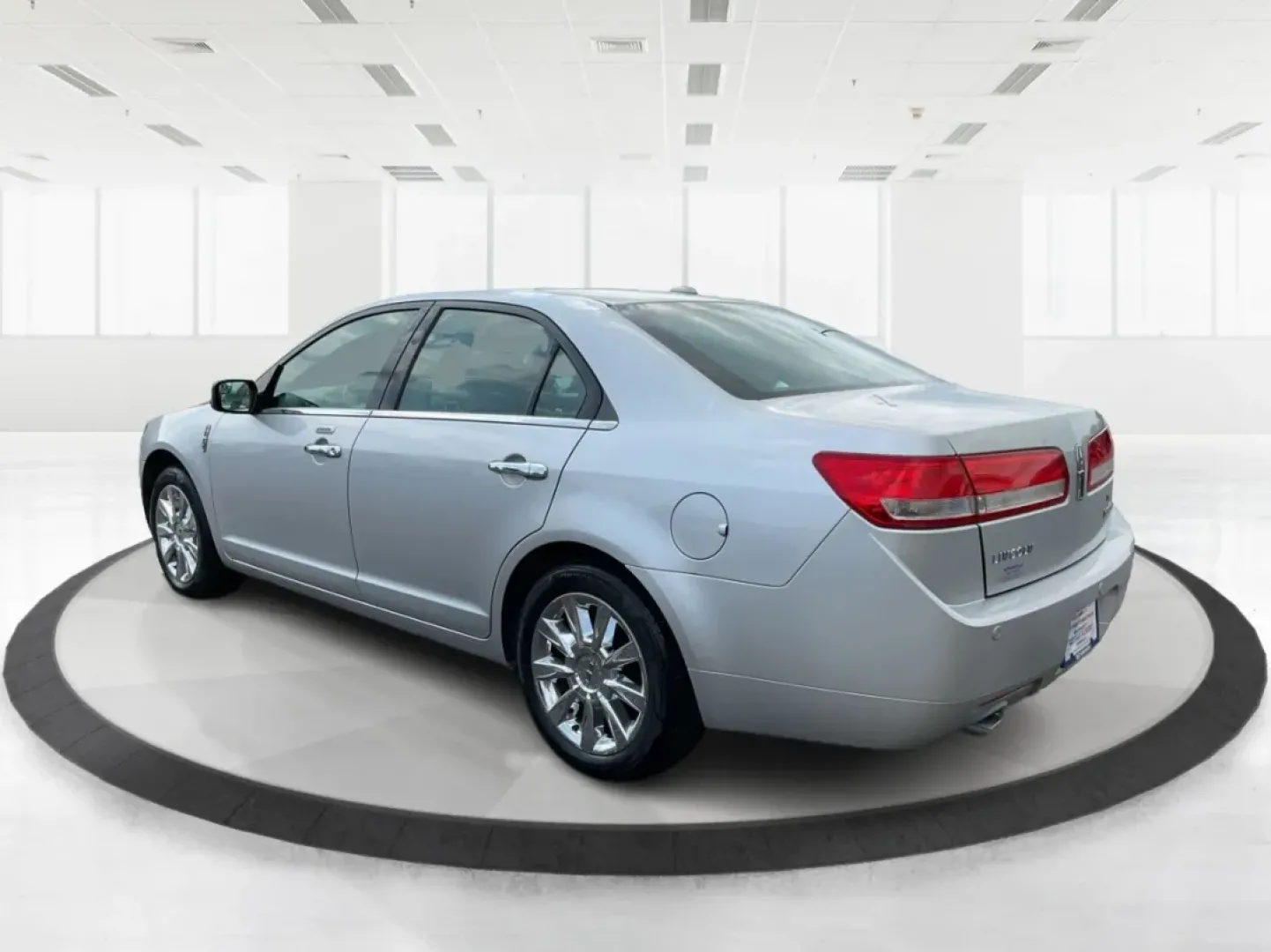 2011 Lincoln MKZ Base (3LNHL2GC8BR) with an Other engine, located at 1099 N County Rd 25A, Troy, OH, 45373, (937) 908-9800, 40.057079, -84.212883 - **Experience Luxury and Reliability with the 2011 Lincoln MKZ at Advantage Car and Credit**<br /> <br /> Are you in the market for a vehicle that combines sophistication with practicality? Look no further than the 2011 Lincoln MKZ available at Advantage Car and Credit in Fairborn, OH. This stunning - Photo#4