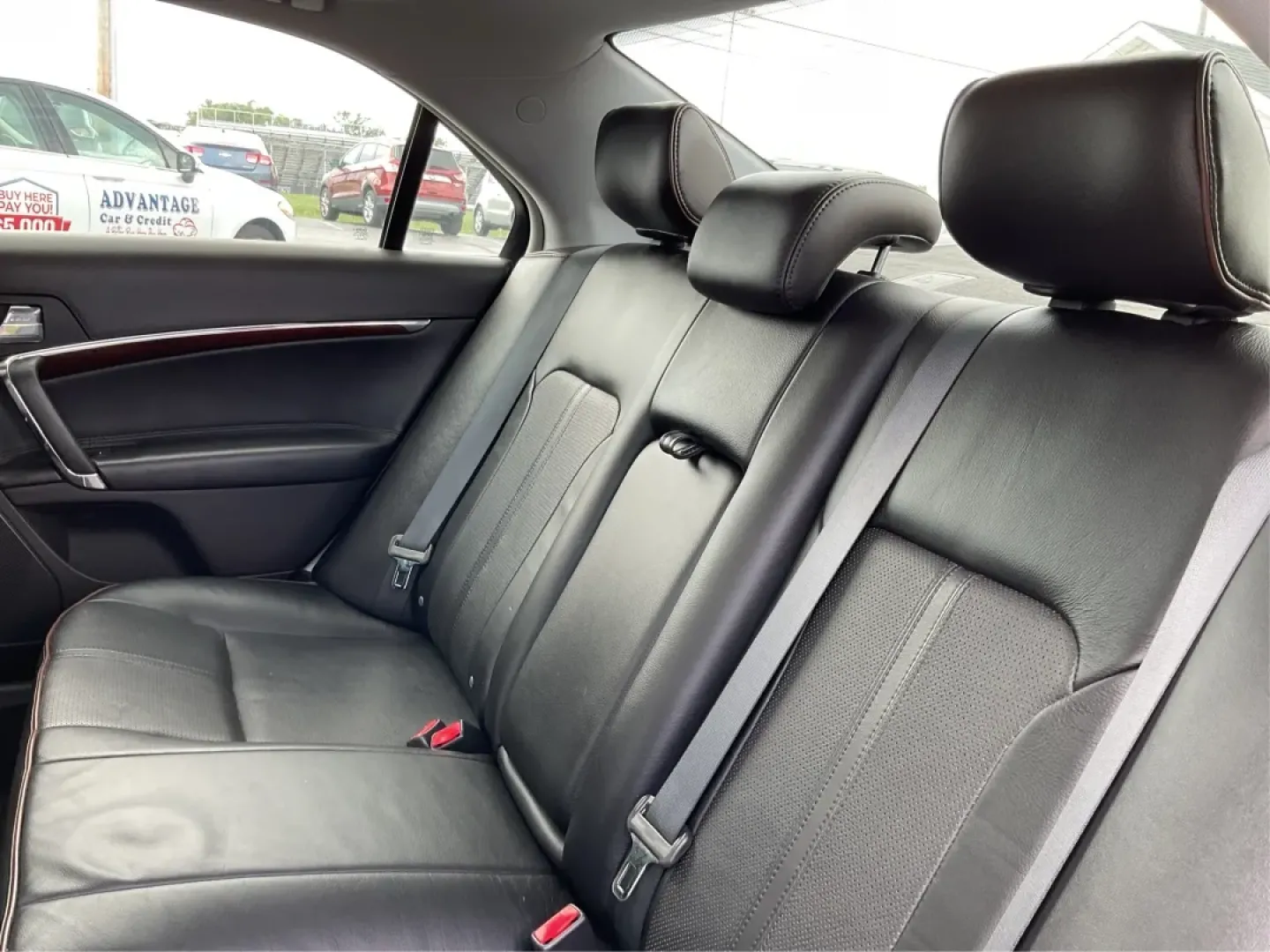 2011 Lincoln MKZ Base (3LNHL2GC8BR) with an Other engine, located at 1099 N County Rd 25A, Troy, OH, 45373, (937) 908-9800, 40.057079, -84.212883 - **Experience Luxury and Reliability with the 2011 Lincoln MKZ at Advantage Car and Credit**<br /> <br /> Are you in the market for a vehicle that combines sophistication with practicality? Look no further than the 2011 Lincoln MKZ available at Advantage Car and Credit in Fairborn, OH. This stunning - Photo#10