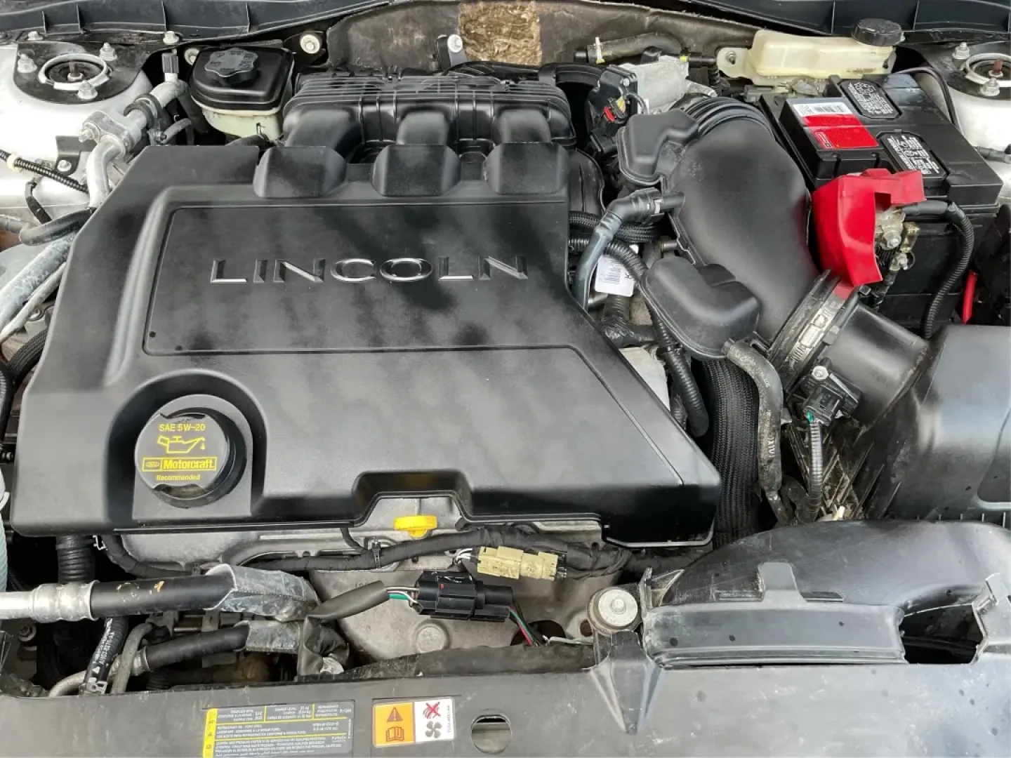 2011 Lincoln MKZ Base (3LNHL2GC8BR) with an Other engine, located at 1099 N County Rd 25A, Troy, OH, 45373, (937) 908-9800, 40.057079, -84.212883 - **Experience Luxury and Reliability with the 2011 Lincoln MKZ at Advantage Car and Credit**<br /> <br /> Are you in the market for a vehicle that combines sophistication with practicality? Look no further than the 2011 Lincoln MKZ available at Advantage Car and Credit in Fairborn, OH. This stunning - Photo#11