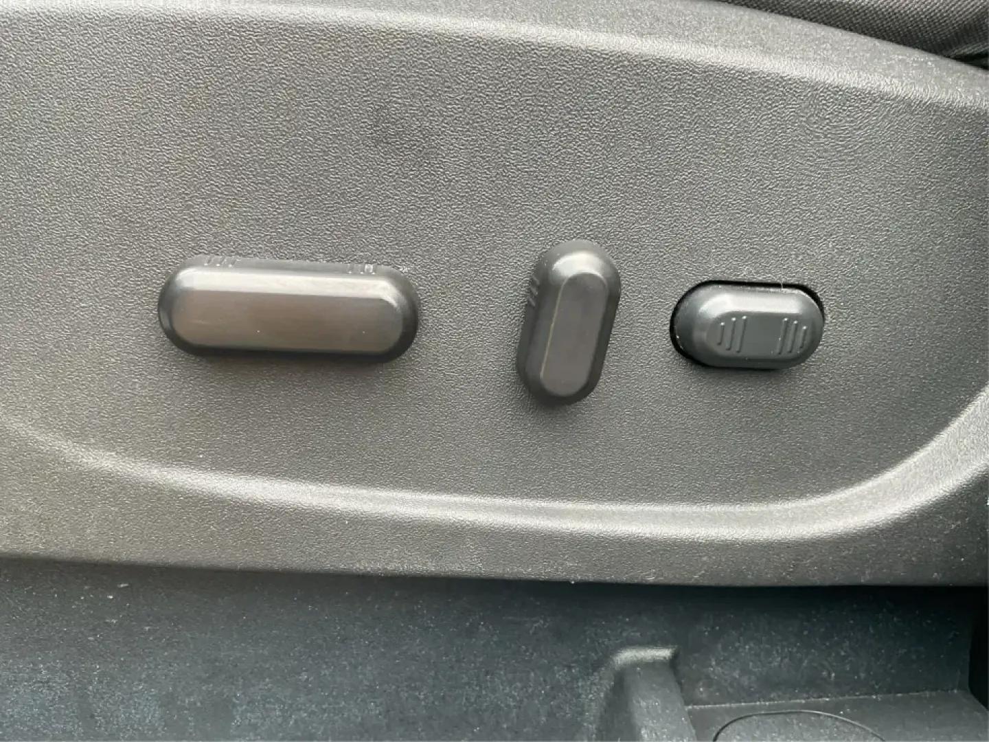 2017 Ford Escape (1FMCU9GD3HU) with an Other engine, located at 401 Woodman Dr, Riverside, OH, 45431, (937) 908-9800, 39.760899, -84.123421 - Are you searching for a reliable and stylish SUV that fits seamlessly into your busy lifestyle? Look no further than this stunning 2017 Ford Escape SE, available now at Advantage Car and Credit in Fairborn, OH. With its robust features and comfortable design, this vehicle is perfect for growing fami - Photo#18