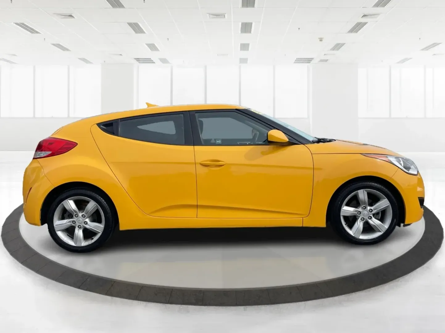 2015 Hyundai Veloster Base (KMHTC6AD3FU) with an Other engine, located at 1230 East Main St, Xenia, OH, 45385, (937) 908-9800, 39.688026, -83.910172 - **Unleash Your Adventurous Spirit with the 2015 Hyundai Veloster Perfect for Thrill-Seekers!**<br /> <br /> Are you ready to make every drive an adventure? The 2015 Hyundai Veloster is not just a car; it's a lifestyle upgrade! This sporty coupe, with its eye-catching yellow exterior, is designed fo - Photo#1