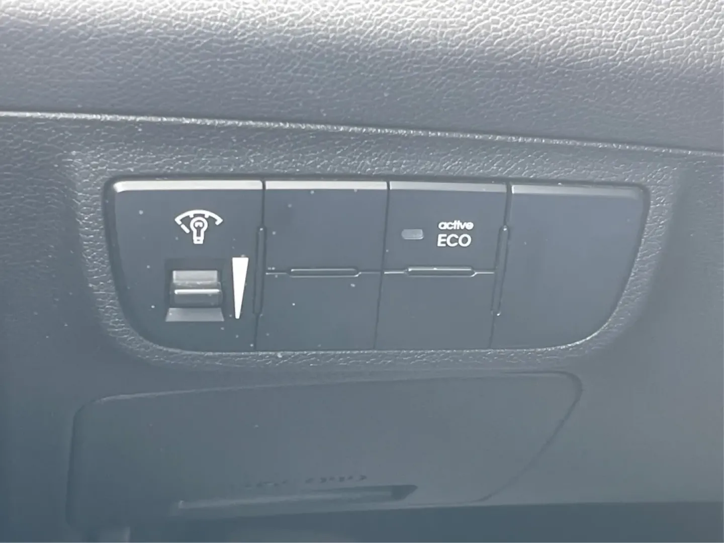 2015 Hyundai Veloster Base (KMHTC6AD3FU) with an Other engine, located at 1230 East Main St, Xenia, OH, 45385, (937) 908-9800, 39.688026, -83.910172 - **Unleash Your Adventurous Spirit with the 2015 Hyundai Veloster Perfect for Thrill-Seekers!**<br /> <br /> Are you ready to make every drive an adventure? The 2015 Hyundai Veloster is not just a car; it's a lifestyle upgrade! This sporty coupe, with its eye-catching yellow exterior, is designed fo - Photo#16