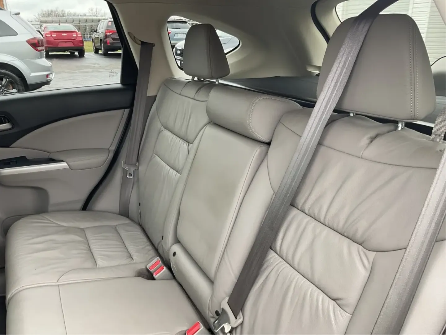 2012 Honda CR-V EX-L 4WD 5-Speed AT (2HKRM3H75CH) with an Other engine, located at 1099 N County Rd 25A, Troy, OH, 45373, (937) 908-9800, 40.057079, -84.212883 - Are you ready to elevate your adventures and daily commutes with a reliable vehicle? The 2012 Honda CR-V EX-L is perfect for individuals and families alike, offering a comfortable ride with ample space and versatile features. Whether you're navigating the bustling streets of Fairborn, OH, or heading - Photo#10