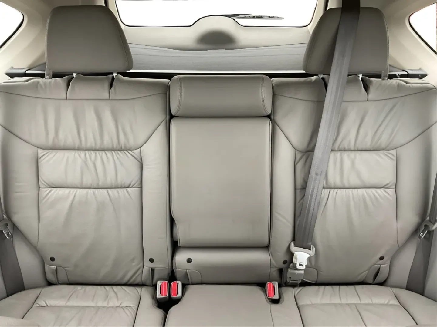 2012 Honda CR-V EX-L 4WD 5-Speed AT (2HKRM3H75CH) with an Other engine, located at 1099 N County Rd 25A, Troy, OH, 45373, (937) 908-9800, 40.057079, -84.212883 - Are you ready to elevate your adventures and daily commutes with a reliable vehicle? The 2012 Honda CR-V EX-L is perfect for individuals and families alike, offering a comfortable ride with ample space and versatile features. Whether you're navigating the bustling streets of Fairborn, OH, or heading - Photo#13