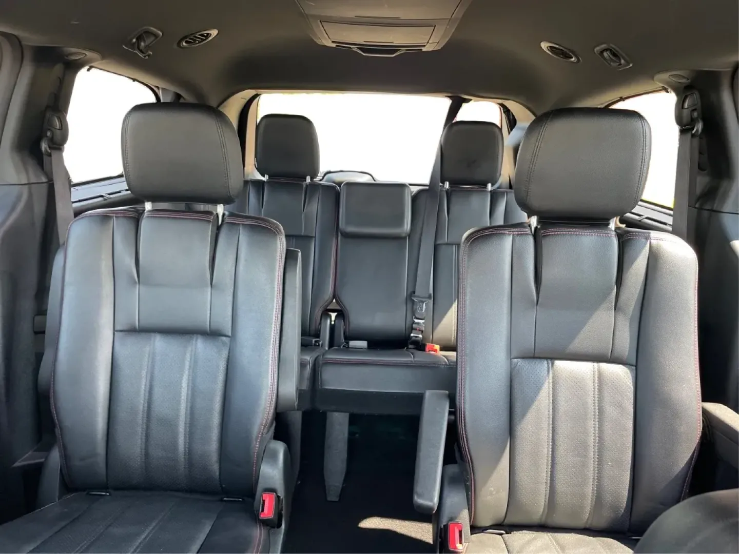 2017 Dodge Grand Caravan GT (2C4RDGEG9HR) with an 3.6L V6 DOHC 24V engine, 6-Speed Automatic transmission, located at 8750 N County Rd 25A, Piqua, OH, 45356, (937) 908-9800, 40.164391, -84.232513 - **Discover Your Family's Adventure with the 2017 Dodge Grand Caravan GT at Advantage Car and Credit!**<br /> <br /> Are you ready to elevate your family's travel experience? The 2017 Dodge Grand Caravan GT is not just a vehicle; it's a lifestyle solution designed for families who love to explore, en - Photo#14