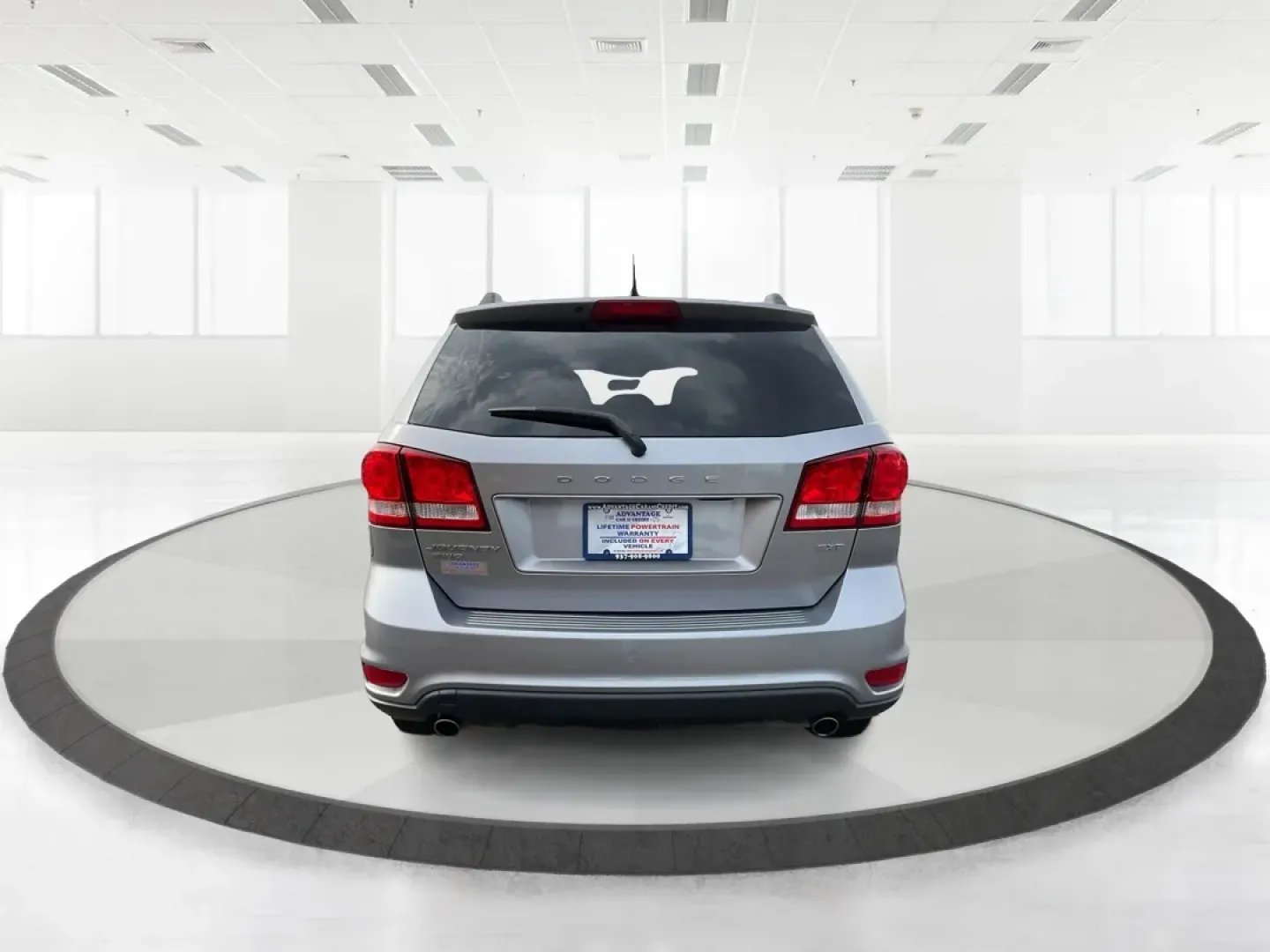 2017 Dodge Journey SXT AWD (3C4PDDBG9HT) with an Pentastar 3.6L V-6 DOHC engine, located at 1184 Kauffman Ave, Fairborn, OH, 45324, (937) 908-9800, 39.807072, -84.030914 - ### Explore New Adventures with the 2017 Dodge Journey SXT AWD at Advantage Car and Credit<br /> <br /> Looking for an SUV that can keep up with your dynamic lifestyle? The 2017 Dodge Journey SXT AWD is the perfect companion for growing families, weekend adventurers, and daily commuters alike. With - Photo#3